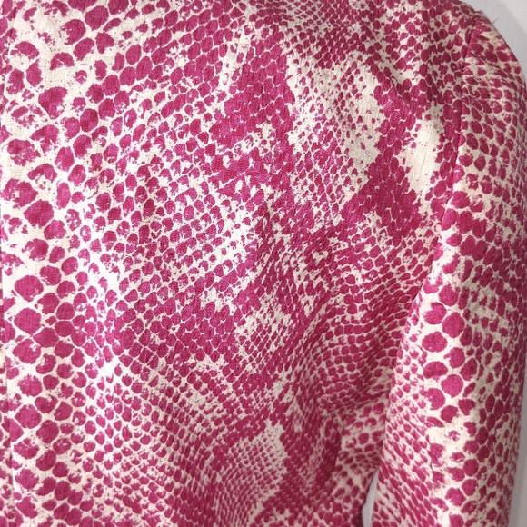 Valentino Night, Pink Snakeskin Print Suit - Picture 5 of 9